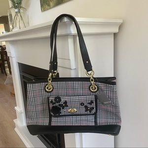 NWT Liz Claiborne purse